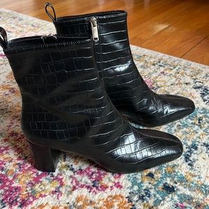H&M Size 41, faux croc ankle boot